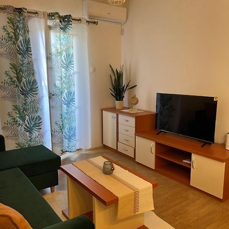 App&Rooms Anica Kampor Luaran gambar